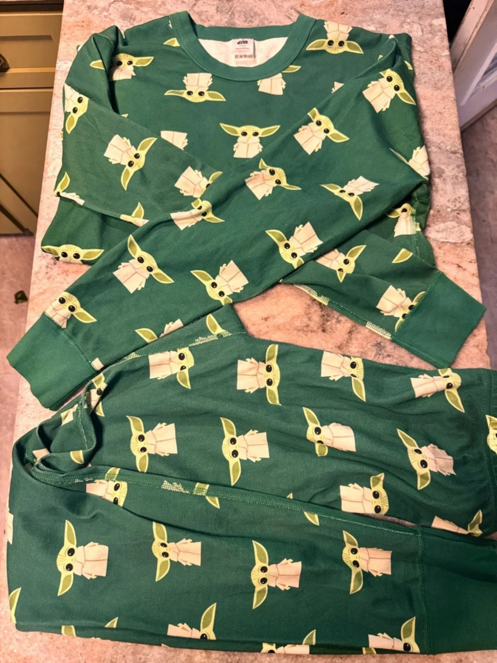 Hanna Andersson Star Wars Baby Yoda Pajama Set